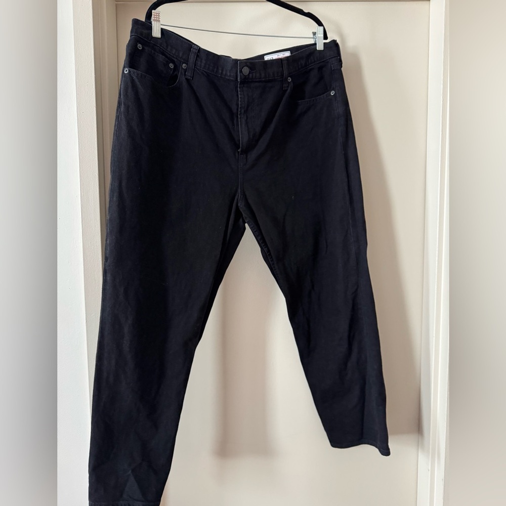 Gap Cheeky Straight High-Rise Jeans in Black